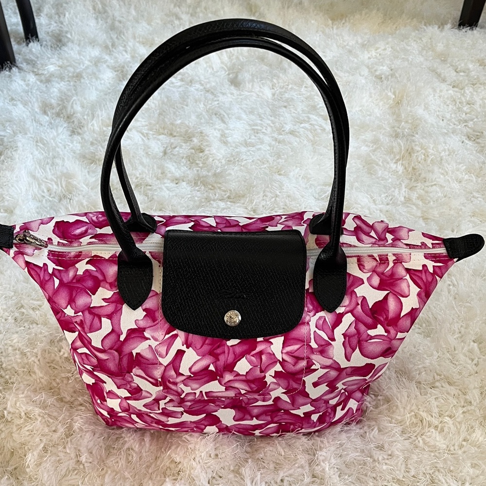 EUC Rare Authentic Longchamp Le Pliage Tote floral print with pink petals
